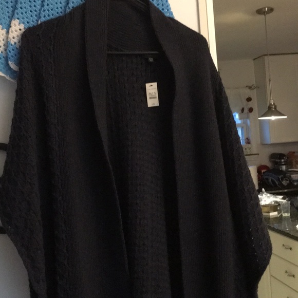 Darkblue wrap / Ruana open one button on side - Picture 2 of 4